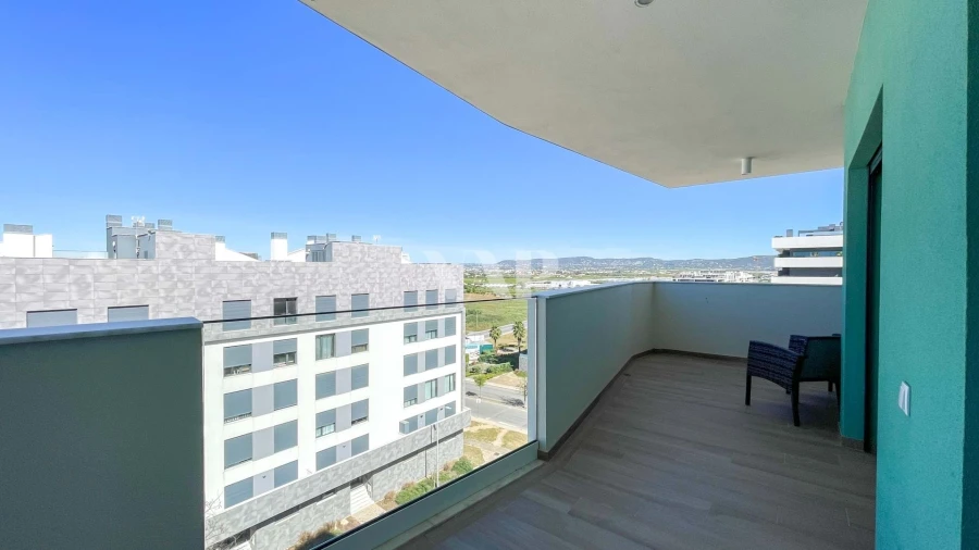 Apartamento T2 para Arrendamento em Faro (Sé e São Pedro) Foto 18