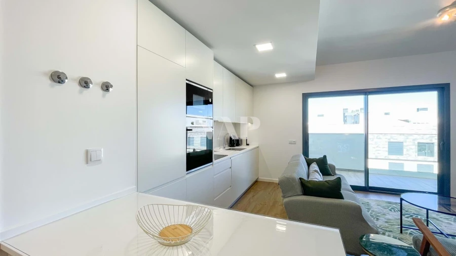 Apartamento T2 para Arrendamento em Faro (Sé e São Pedro) Foto 2