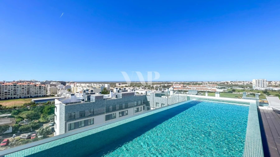 Apartamento T2 para Arrendamento em Faro (Sé e São Pedro) Foto 4