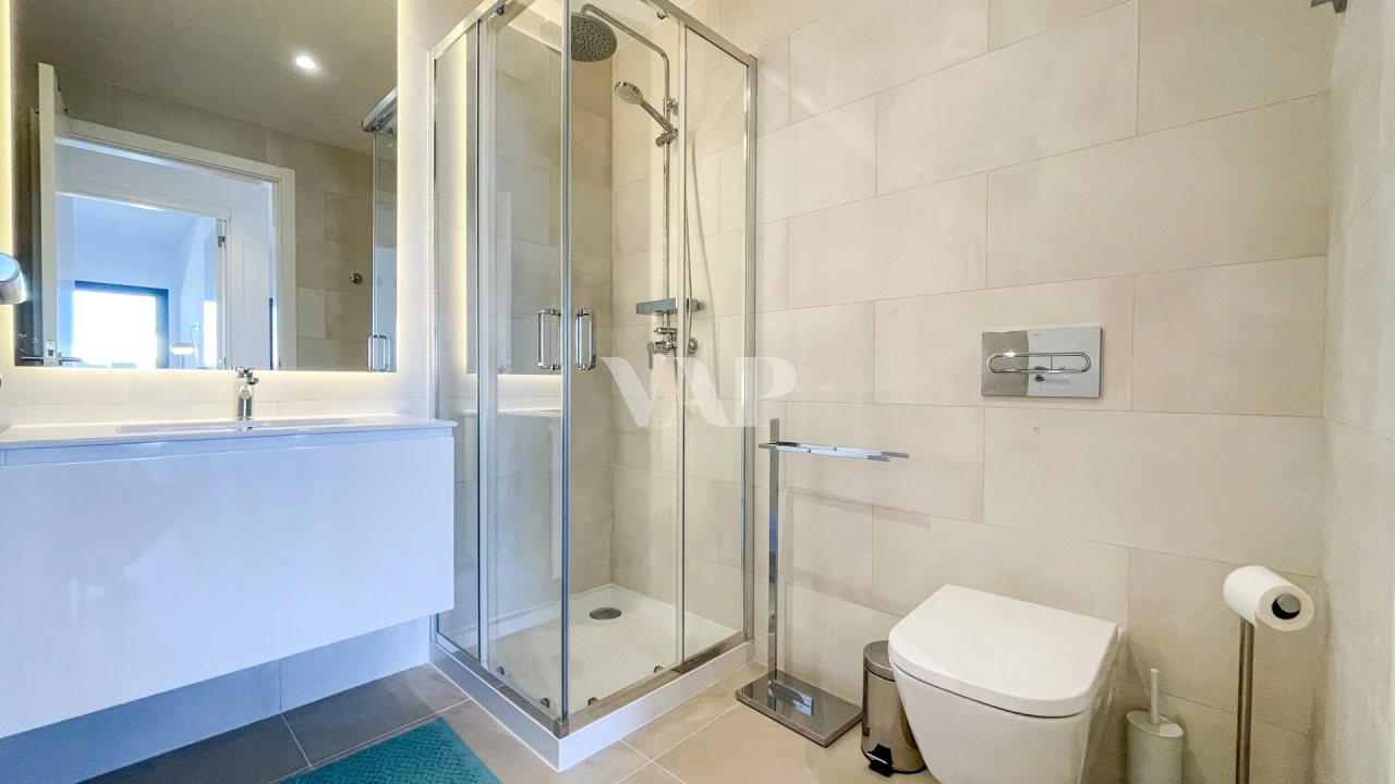 Apartamento T2 para Arrendamento em Faro (Sé e São Pedro) Foto 11