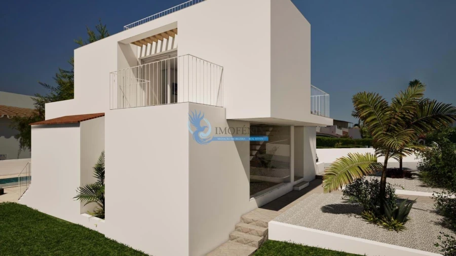 Moradia T2 para Venda em Guia Foto 32