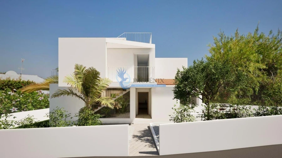 Moradia T2 para Venda em Guia Foto 31