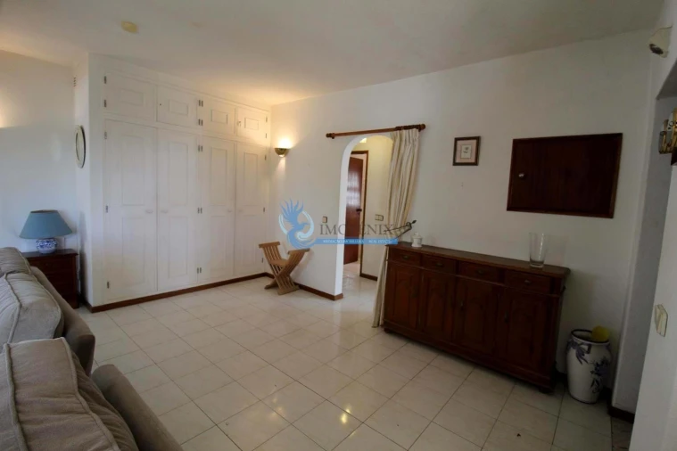 Moradia T2 para Venda em Guia Foto 16