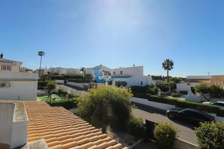 Moradia T2 para Venda em Guia Foto 7