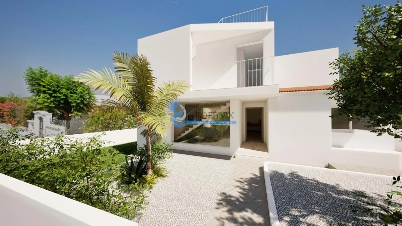 Moradia T2 para Venda em Guia Foto 34