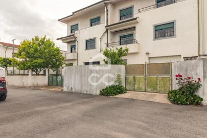 Moradia T5 para Venda em Ronfe