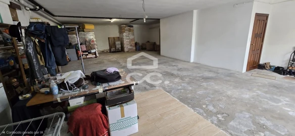 Moradia T5 para Venda em Ronfe