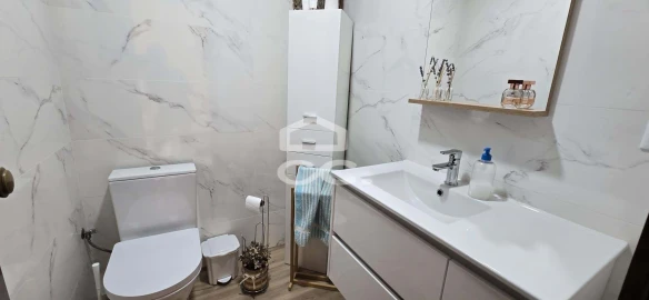 Moradia T5 para Venda em Ronfe