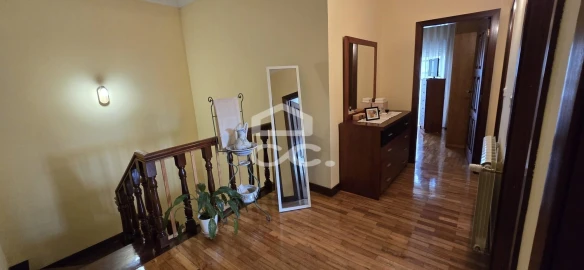 Moradia T5 para Venda em Ronfe