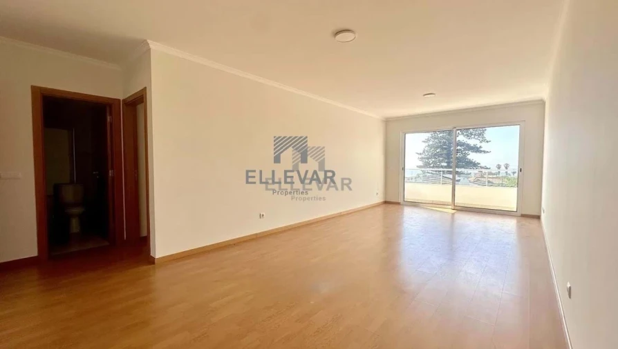 Apartamento T2 para Venda em Caniço Foto 7