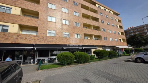 Apartamento T1 para Arrendamento em Canidelo