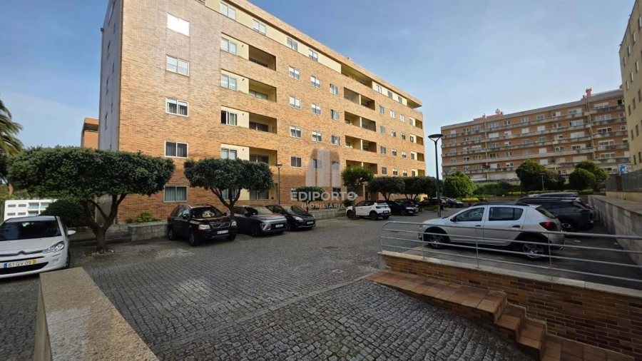Apartamento T1 para Arrendamento em Canidelo Foto 25