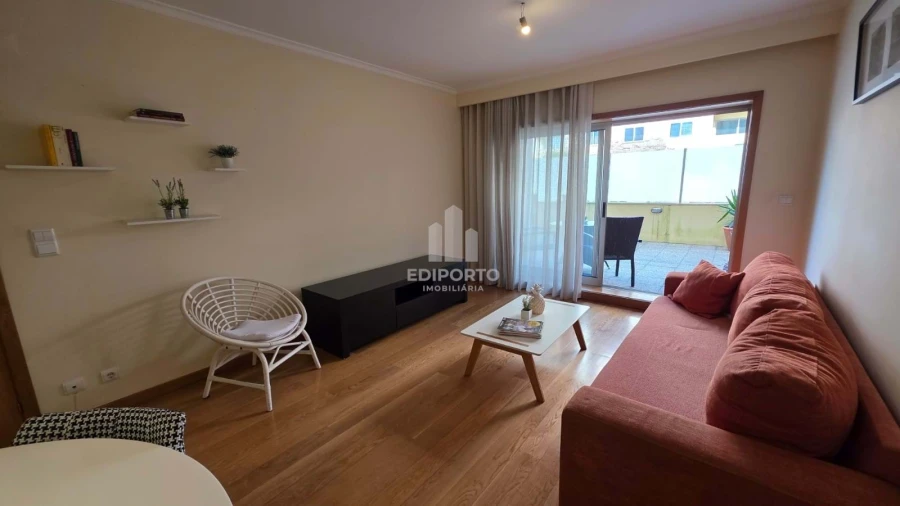Apartamento T1 para Arrendamento em Canidelo Foto 8