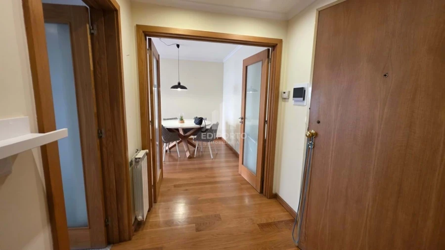 Apartamento T1 para Arrendamento em Canidelo Foto 11