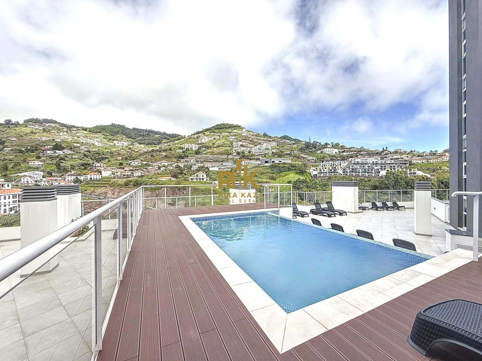 Apartamento T2 para Venda em Caniço Foto 3