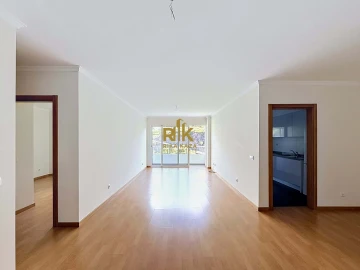 Apartamento T2 para Venda em Caniço
