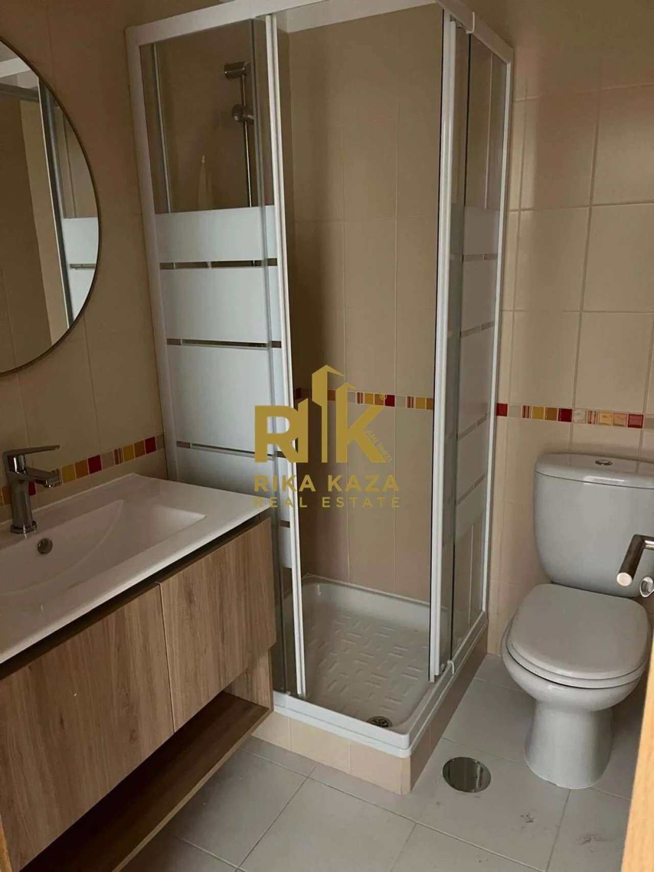 Apartamento T2 para Venda em Caniço Foto 8