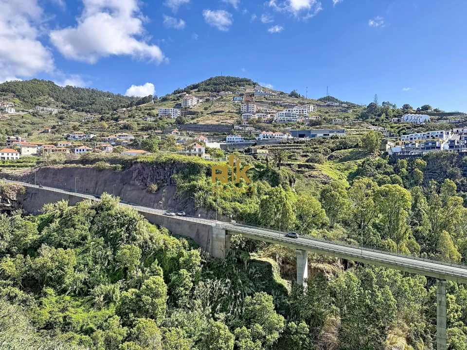 Apartamento T2 para Venda em Caniço Foto 34