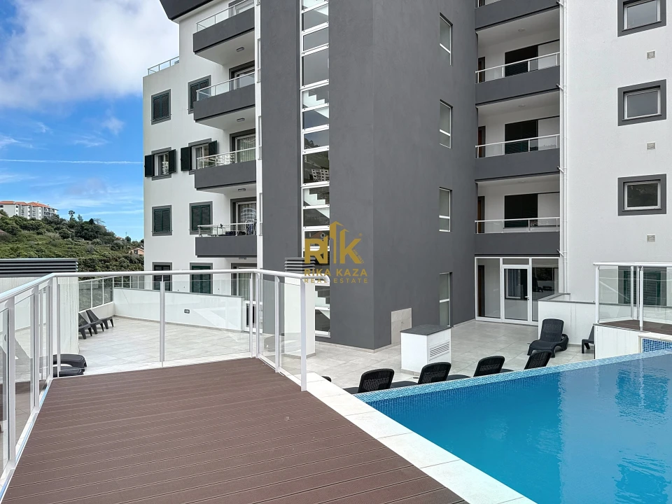 Apartamento T2 para Venda em Caniço Foto 25