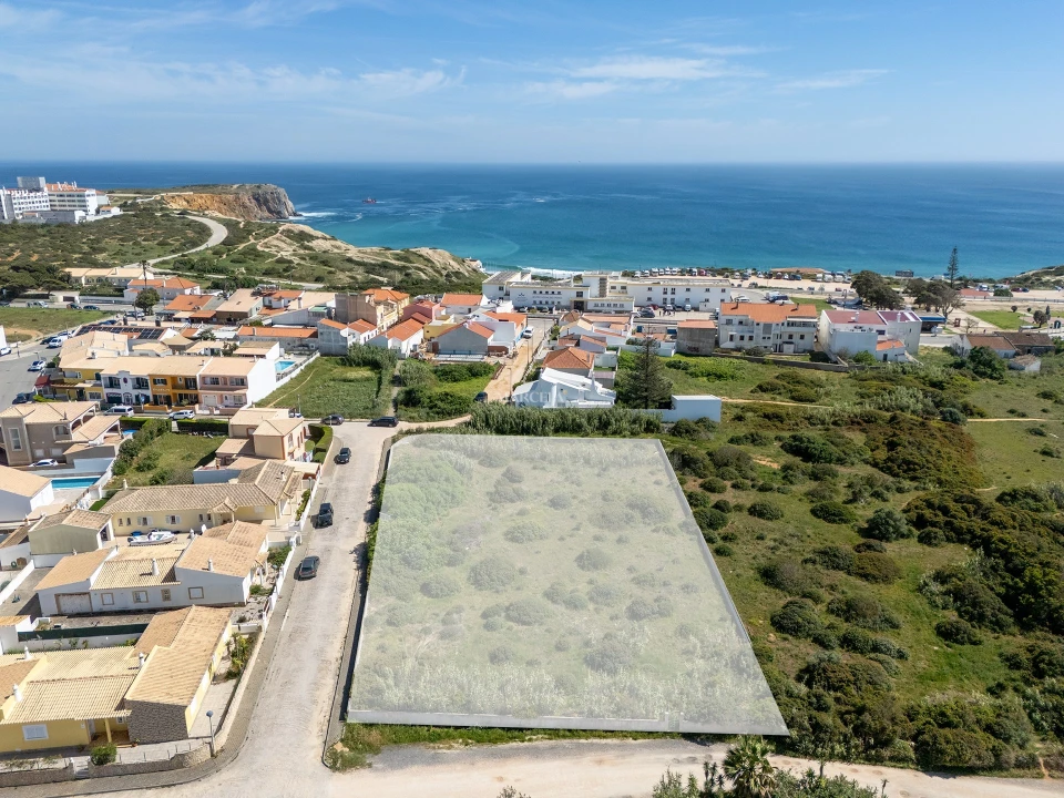 Terreno para Venda em Vila de Sagres Foto 1