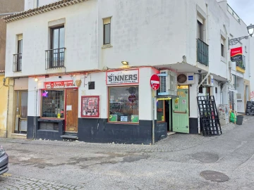 Negócio para Venda em Lagos (São Sebastião e Santa Maria)