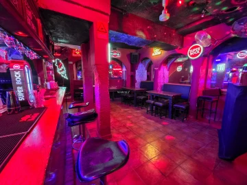 Negócio para Venda em Lagos (São Sebastião e Santa Maria)