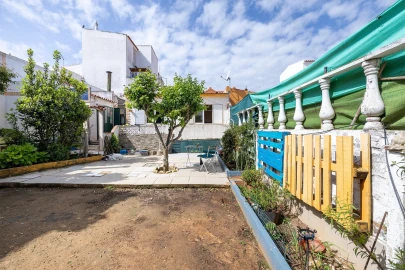 Moradia T2 para Venda em Lagos (São Sebastião e Santa Maria)