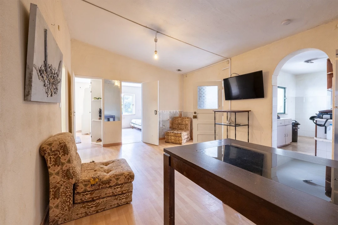 Moradia T2 para Venda em Lagos (São Sebastião e Santa Maria) Foto 4