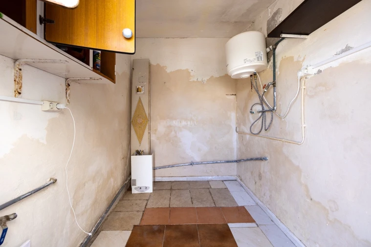 Moradia T2 para Venda em Lagos (São Sebastião e Santa Maria) Foto 22