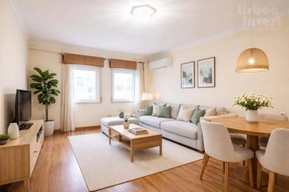 Apartamento T2 para Arrendamento em Benfica