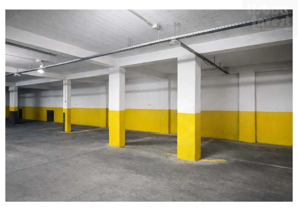 Apartamento T2 para Arrendamento em Benfica Foto 9