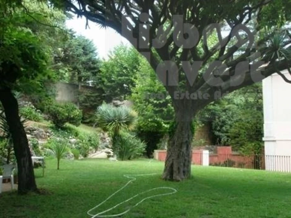 Moradia T30 para Venda em Oeiras e São Julião da Barra, Paço de Arcos e Caxias Foto 53