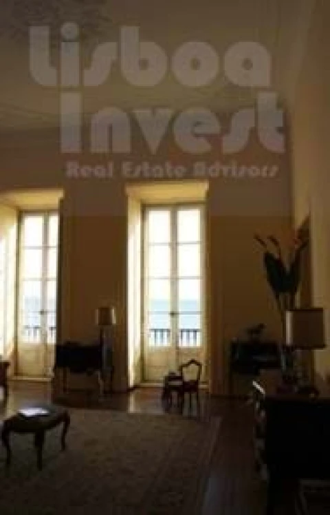 Moradia T30 para Venda em Oeiras e São Julião da Barra, Paço de Arcos e Caxias