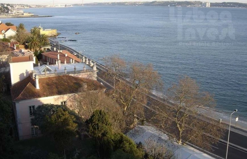 Moradia T30 para Venda em Oeiras e São Julião da Barra, Paço de Arcos e Caxias Foto 10