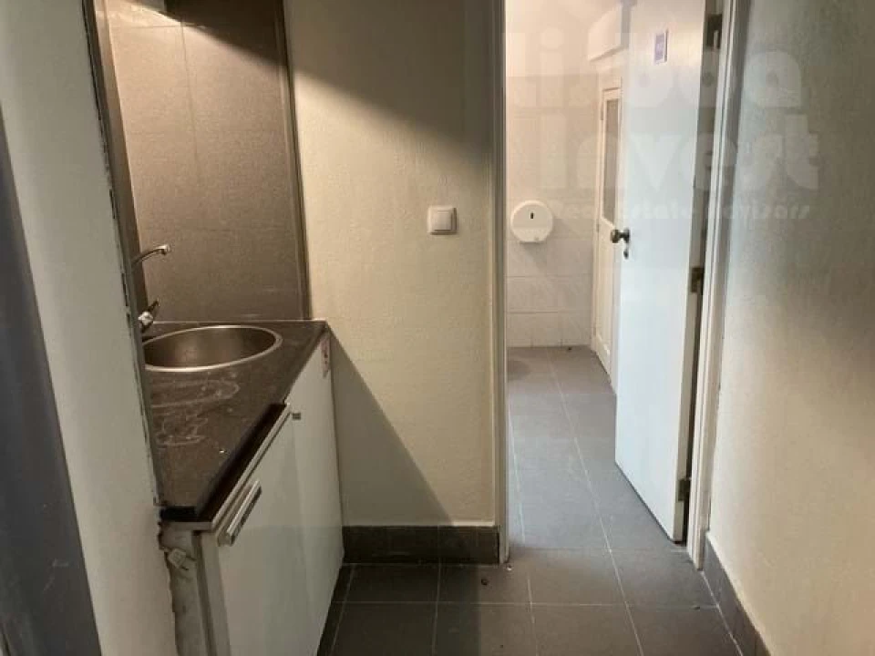 Negócio para Arrendamento em Estrela Foto 10