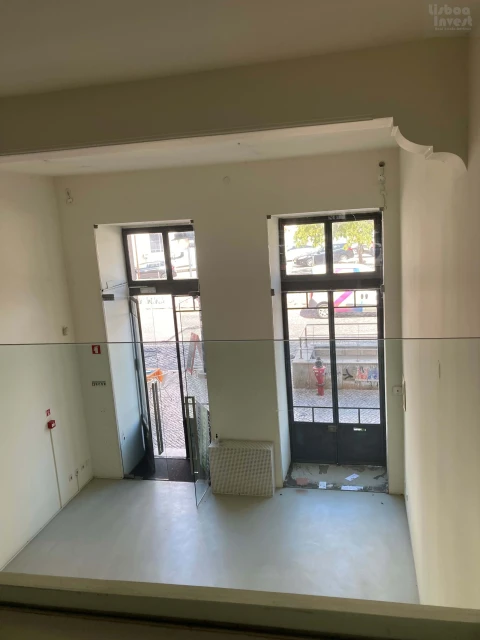 Negócio para Arrendamento em Estrela