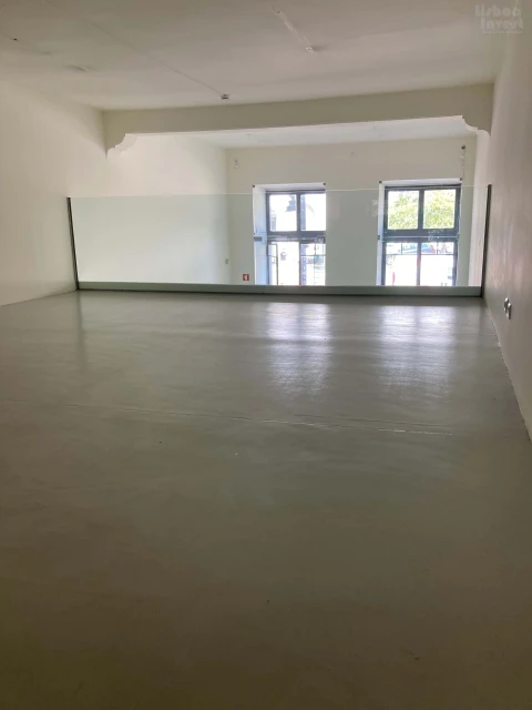 Negócio para Arrendamento em Estrela