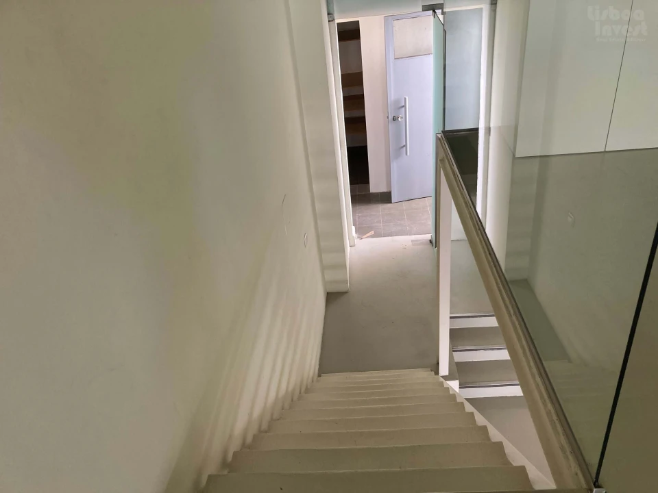 Negócio para Arrendamento em Estrela Foto 8