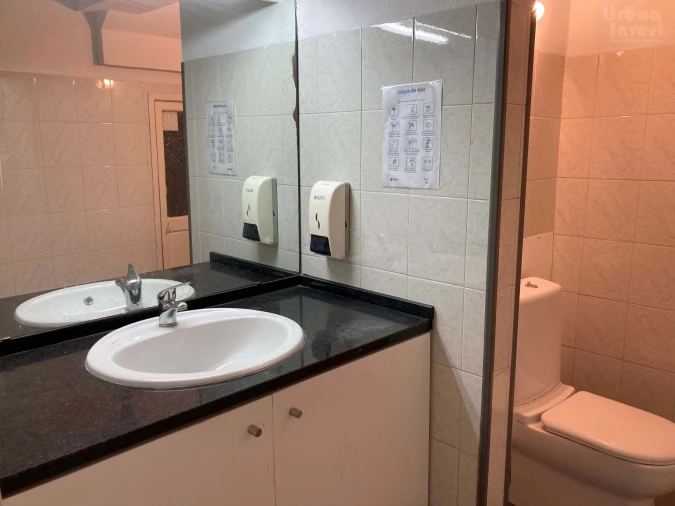 Negócio para Arrendamento em Estrela Foto 9