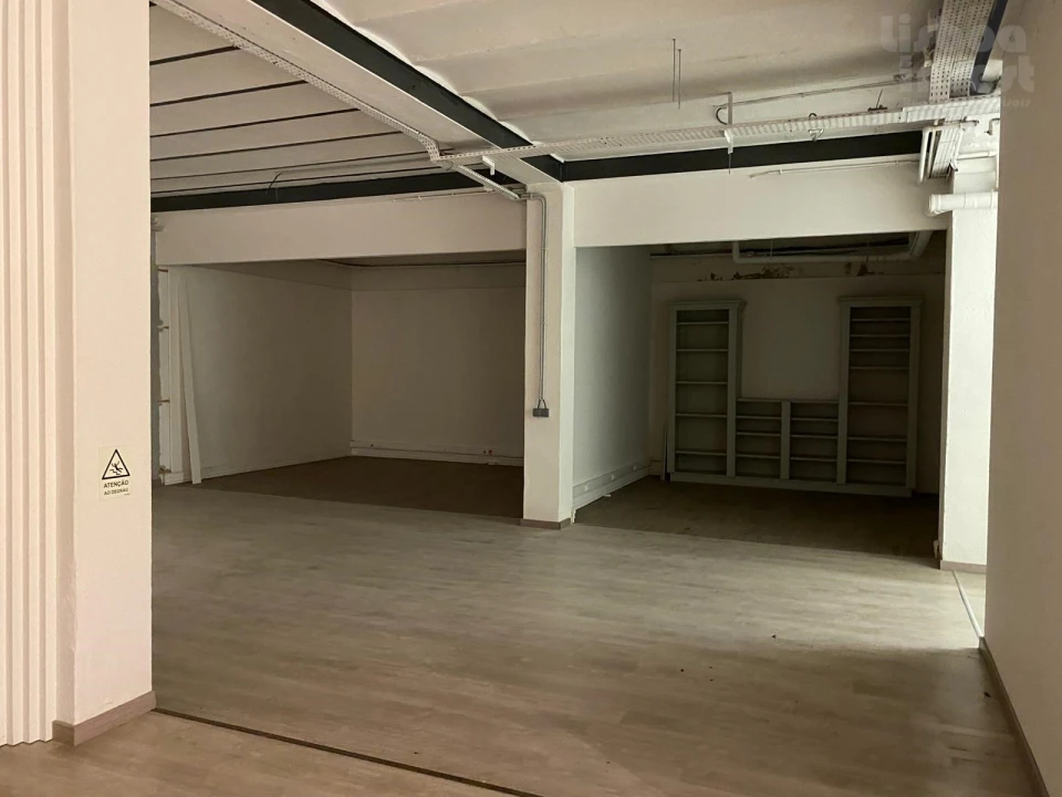 Negócio para Arrendamento em Estrela Foto 8