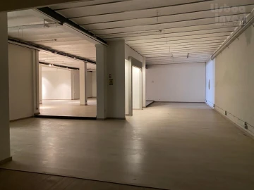 Negócio para Arrendamento em Estrela