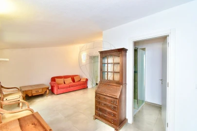 Moradia T3 para Arrendamento férias em Cascais e Estoril