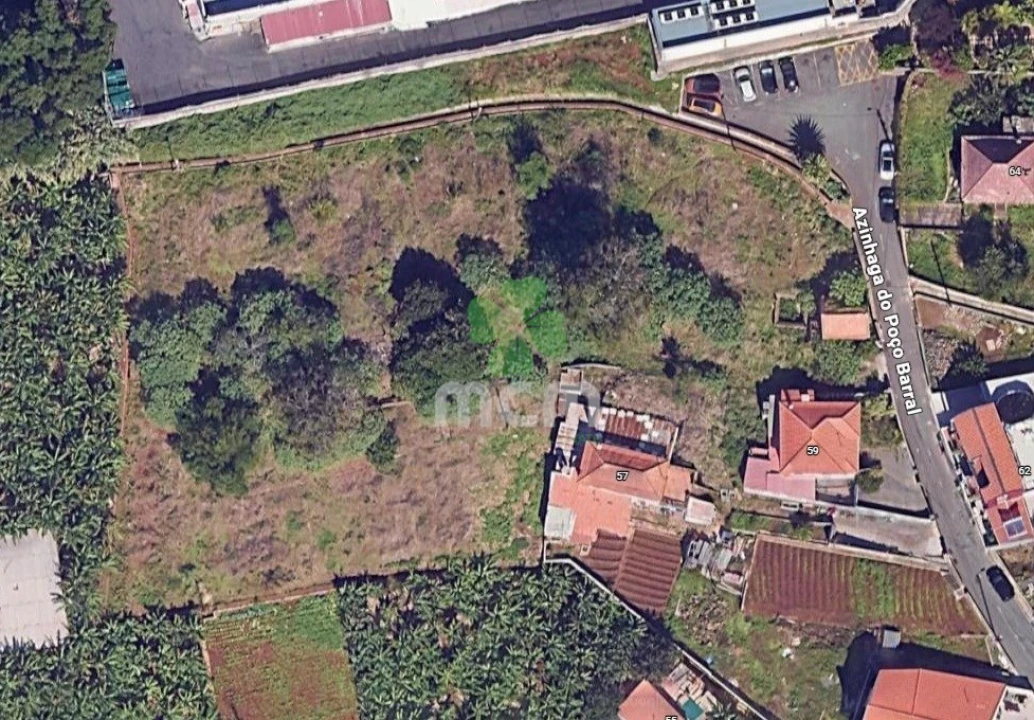 Terreno para Venda em Funchal (Se) Foto 1