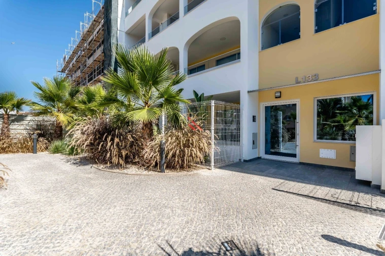 Apartamento T2 para Venda em Lagos (São Sebastião e Santa Maria) Foto 2