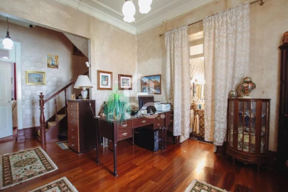 Moradia T6 para Venda em Vermelha