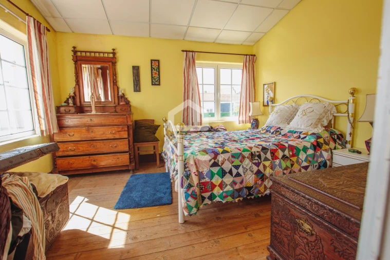 Moradia T6 para Venda em Vermelha Foto 12