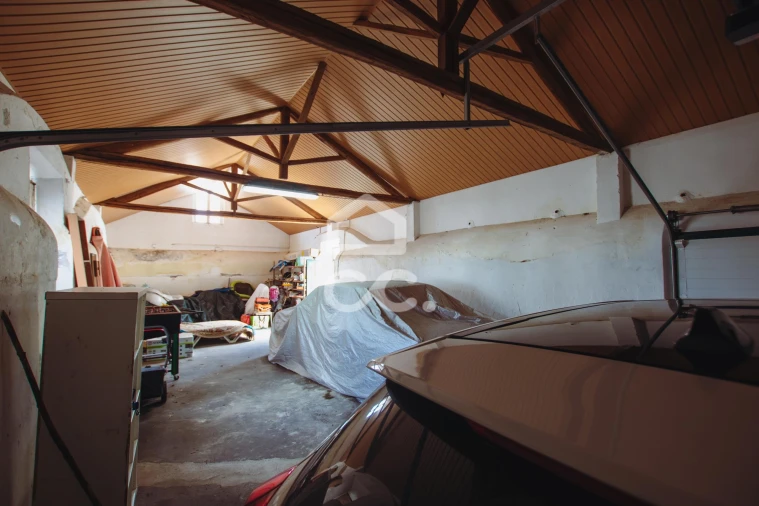 Moradia T6 para Venda em Vermelha Foto 28