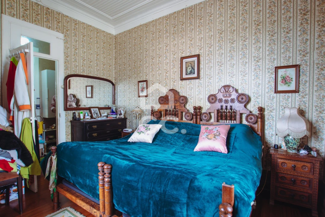 Moradia T6 para Venda em Vermelha Foto 11