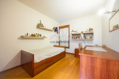 Moradia T3 para Venda em Castêlo da Maia