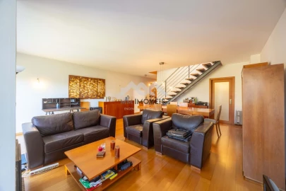 Moradia T3 para Venda em Castêlo da Maia